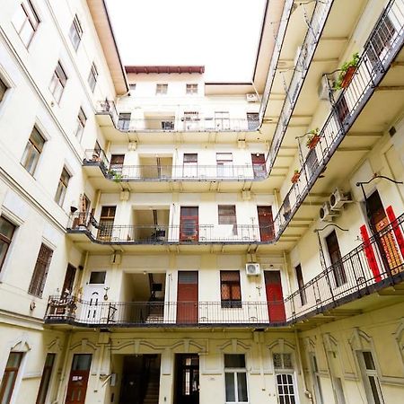 Bright Design Riverside Studio By Nw Budapest Ngoại thất bức ảnh